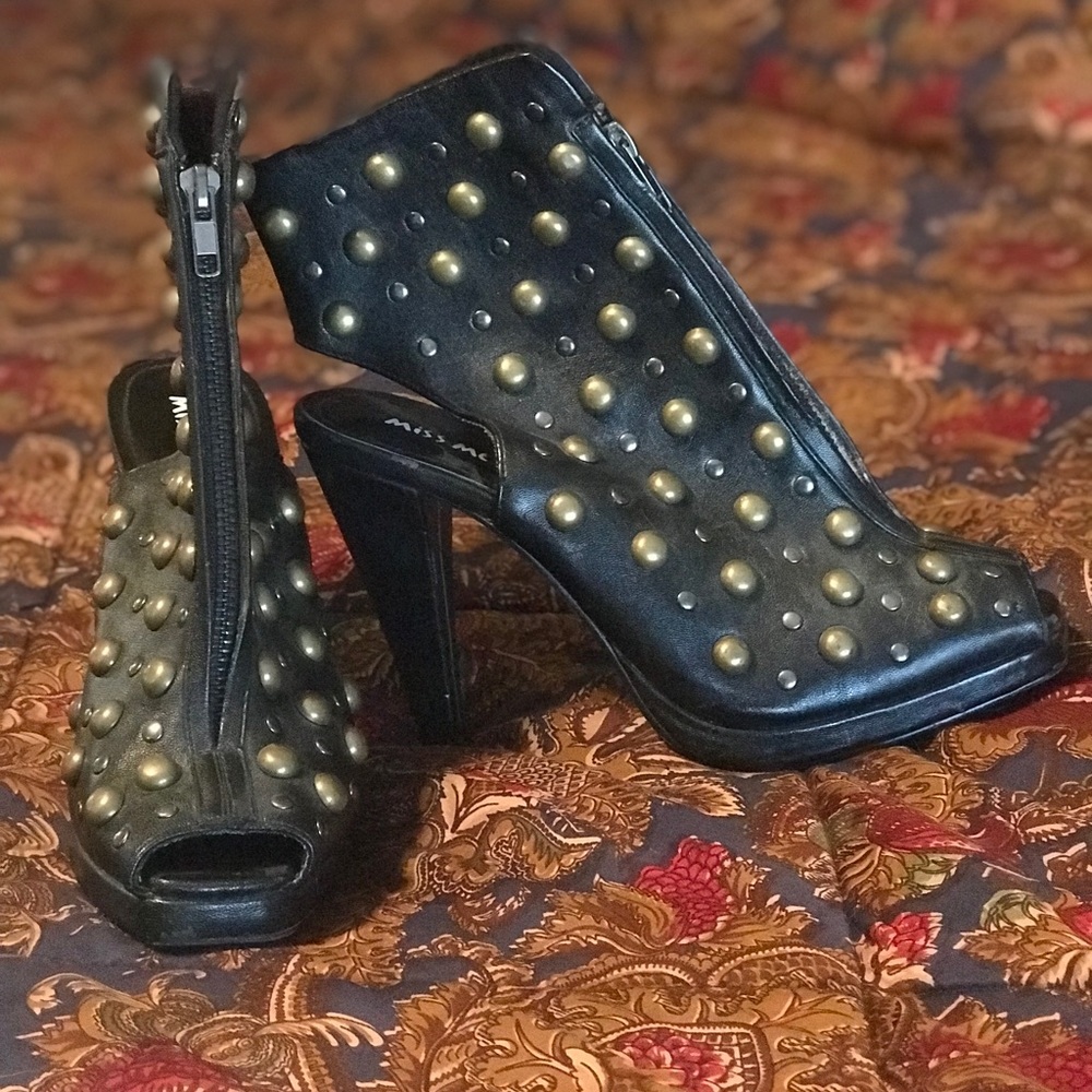 Miss Me Size 8